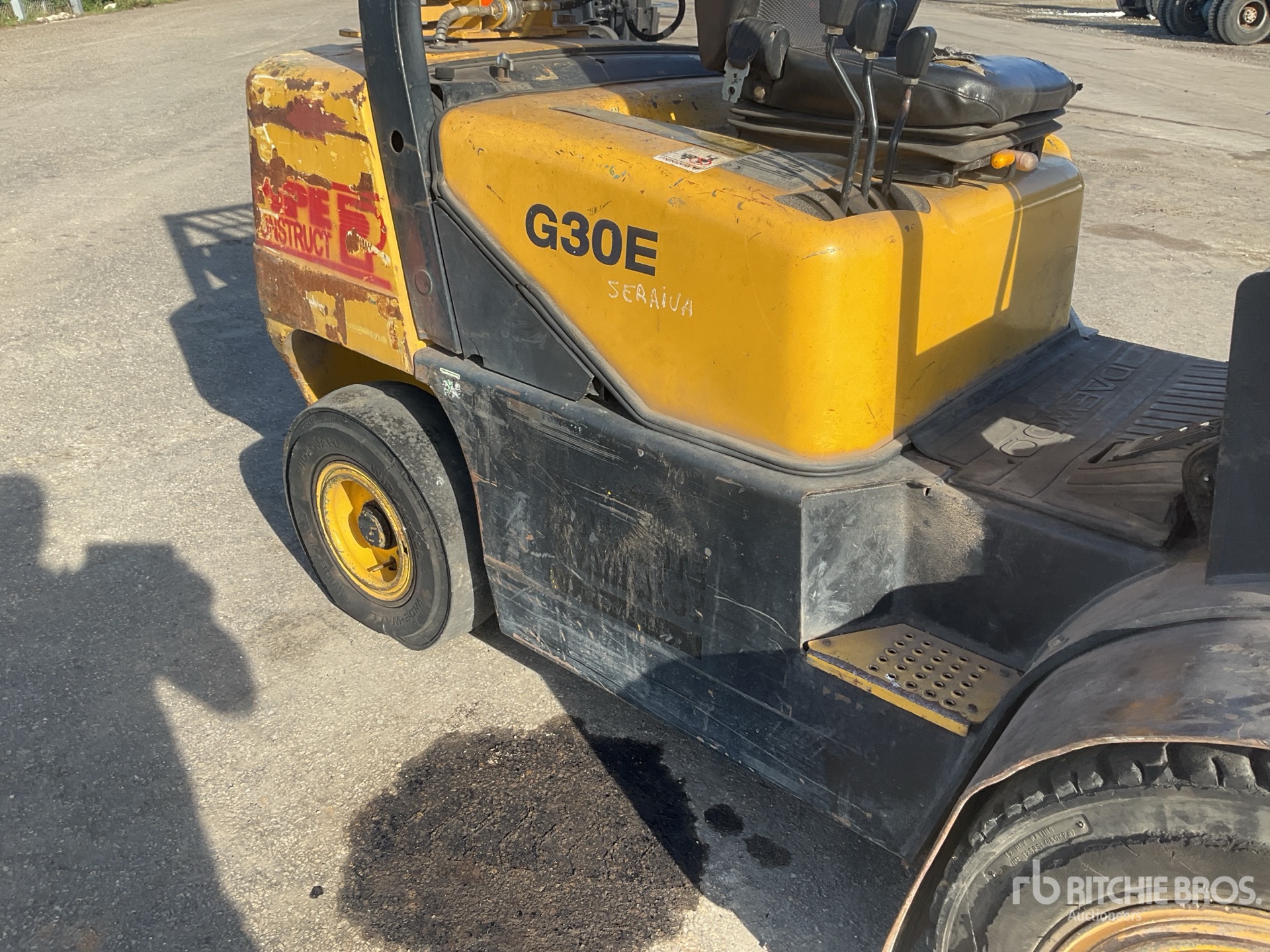 2002 Daewoo G30E-3