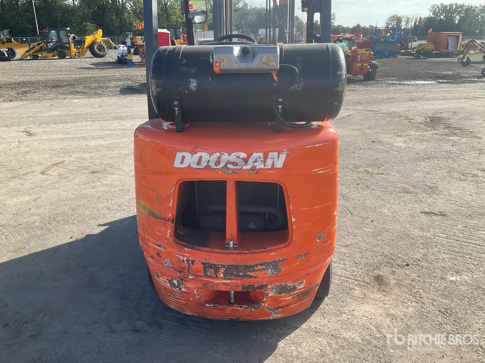 2016 Doosan GC33P-5