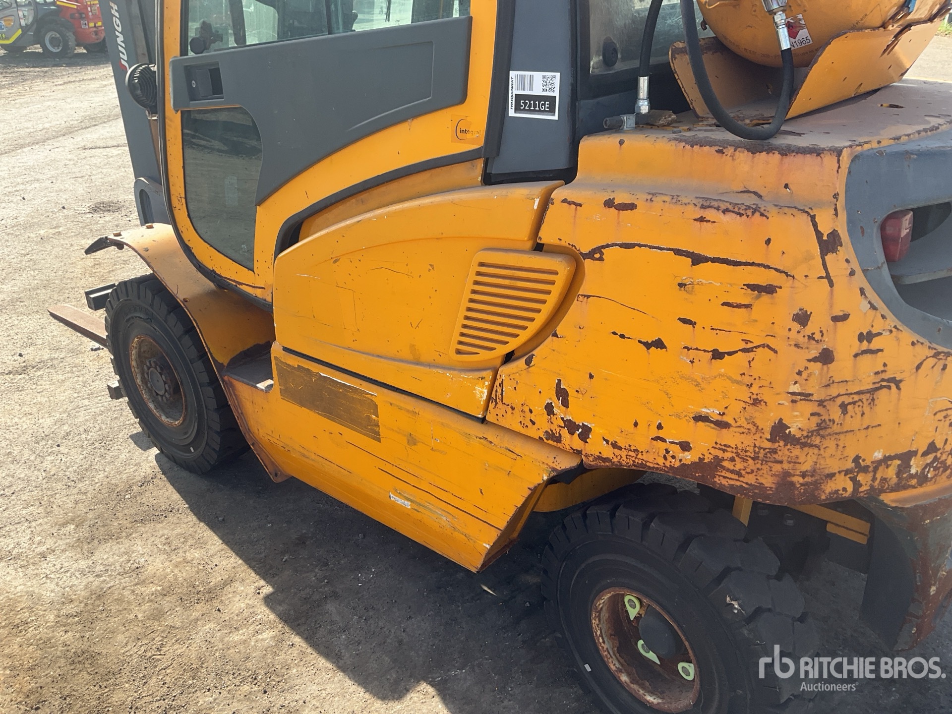 2001 Jungheinrich TFG25BK