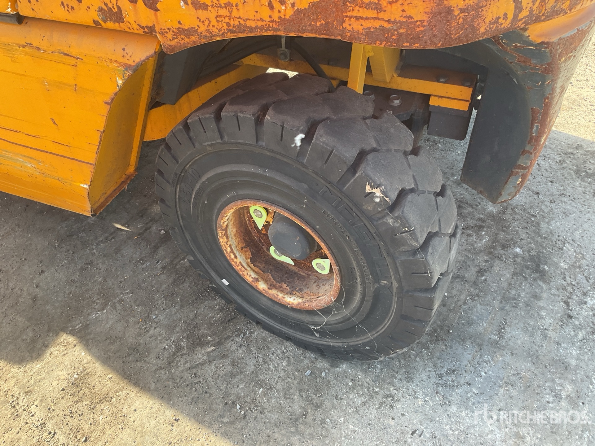 2001 Jungheinrich TFG25BK