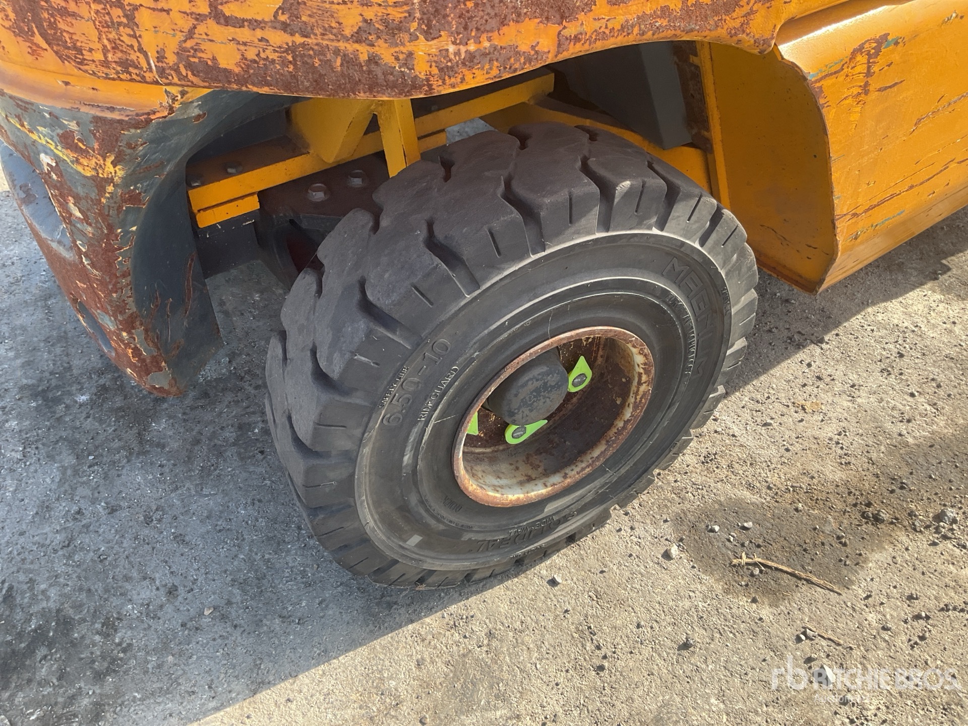 2001 Jungheinrich TFG25BK