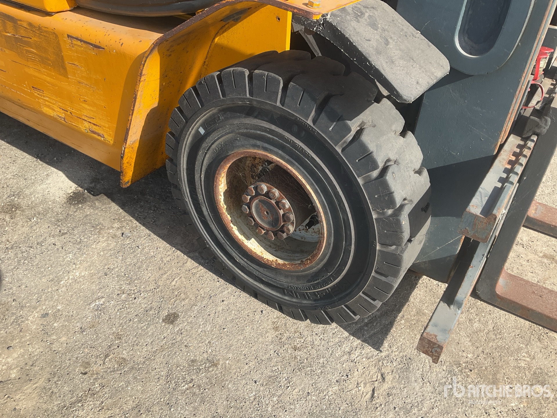 2001 Jungheinrich TFG25BK