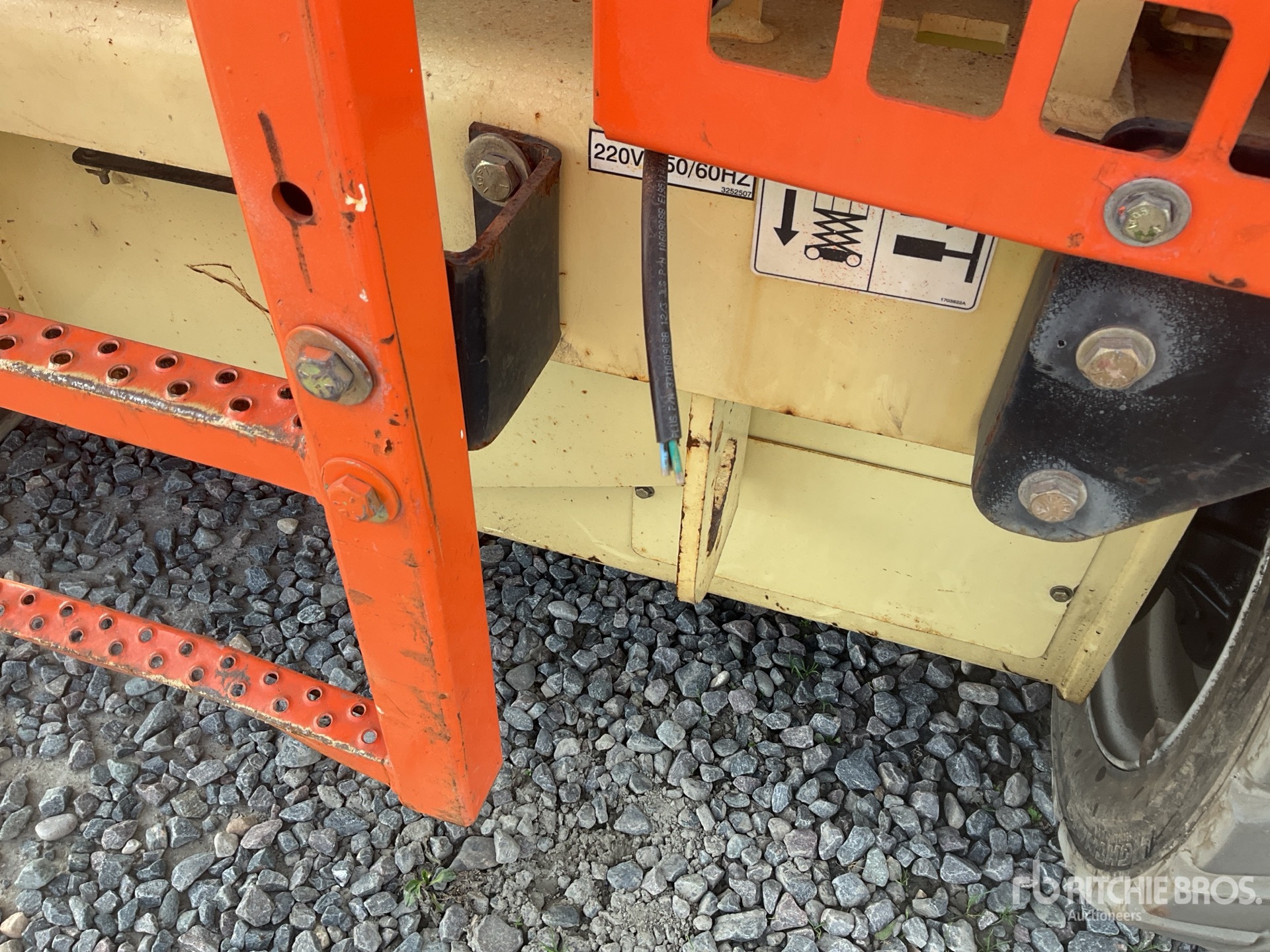 2014 JLG 4069LE