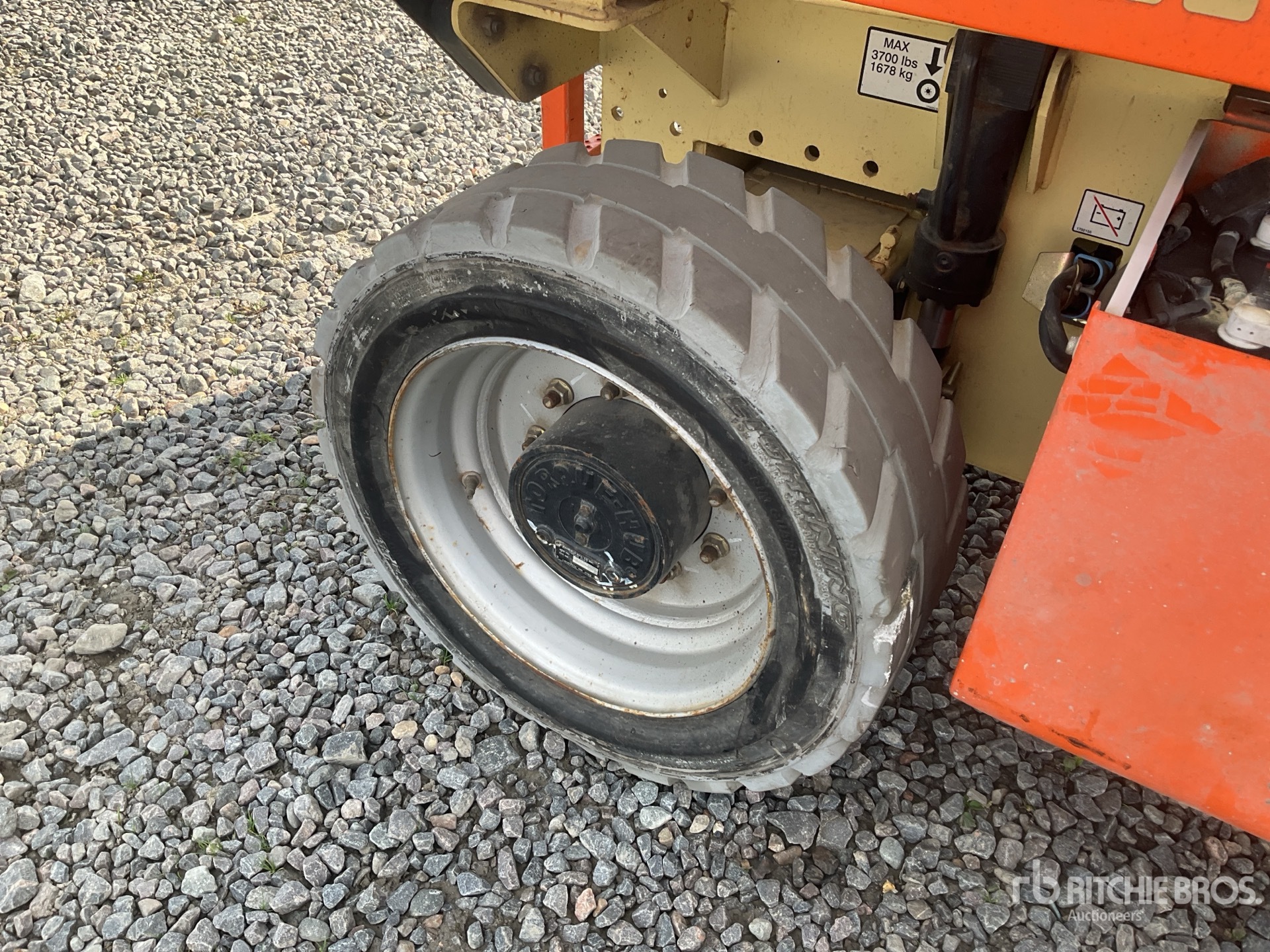 2014 JLG 4069LE