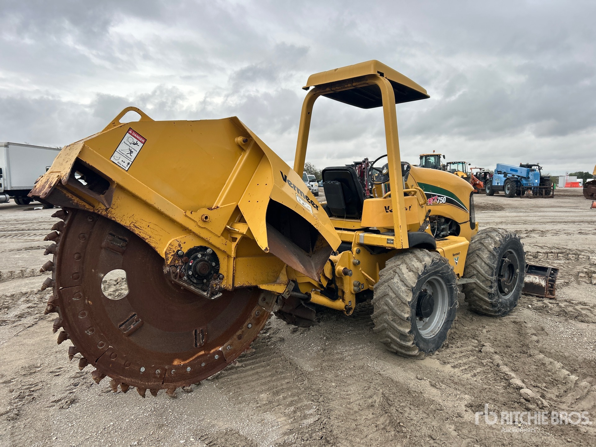 2017 Vermeer RTX750