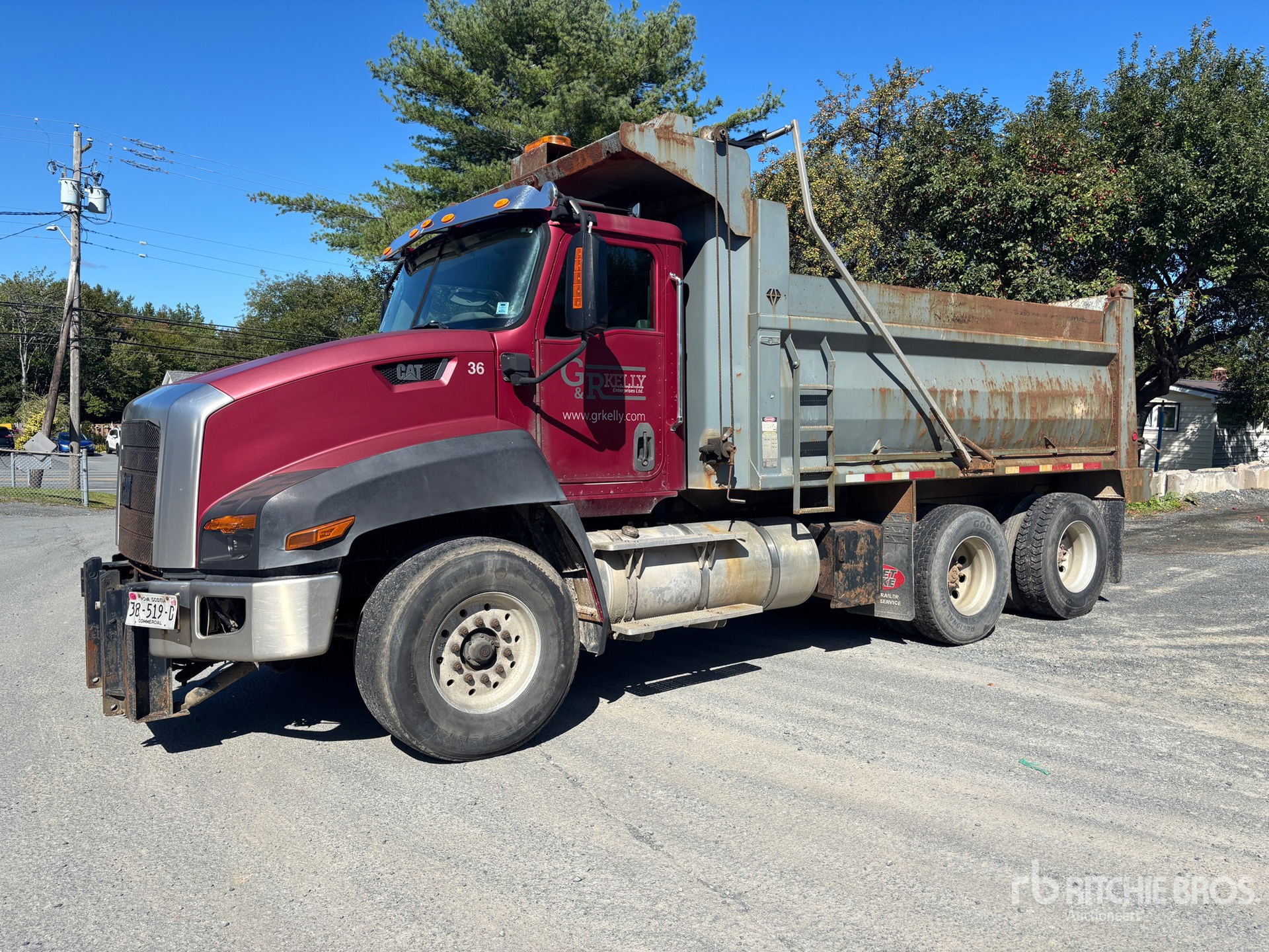 2013 Caterpillar CT660S