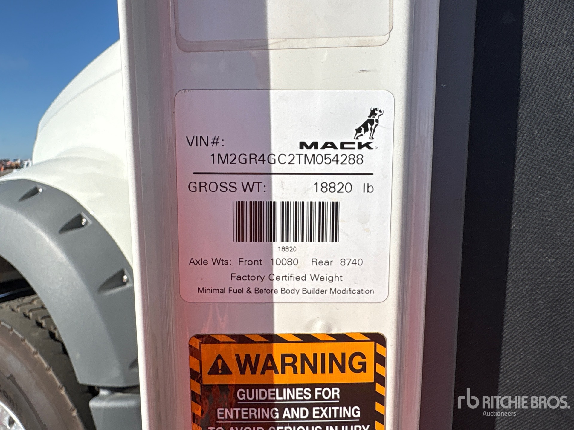 2026 Mack GR64F