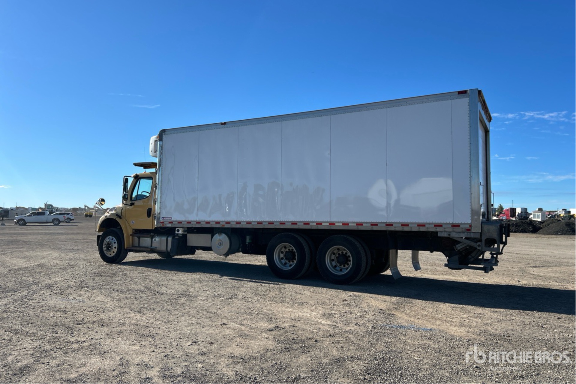 2020 Freightliner M2 106