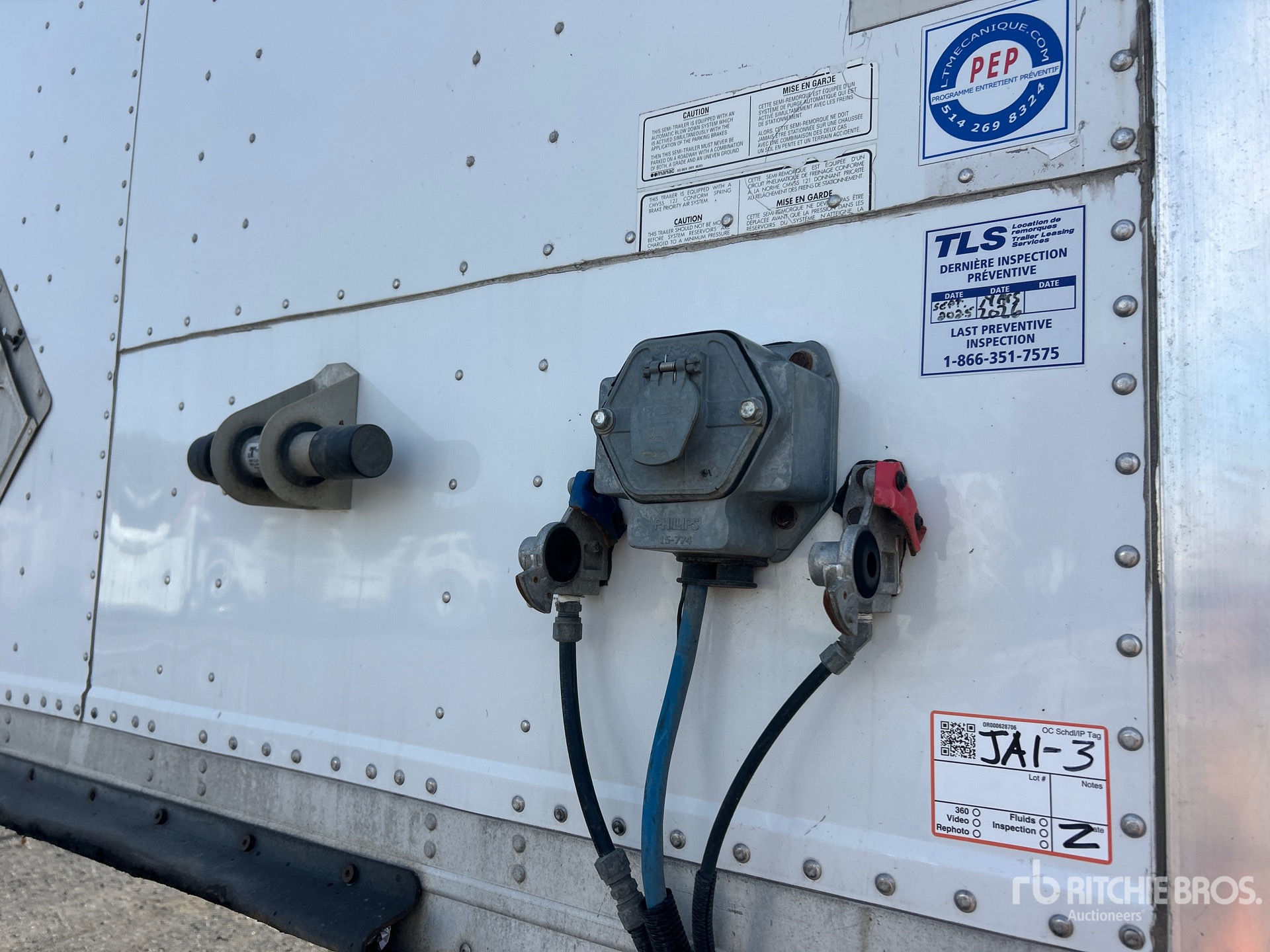 2006 Manac 53 ft x 102 in Tri/A