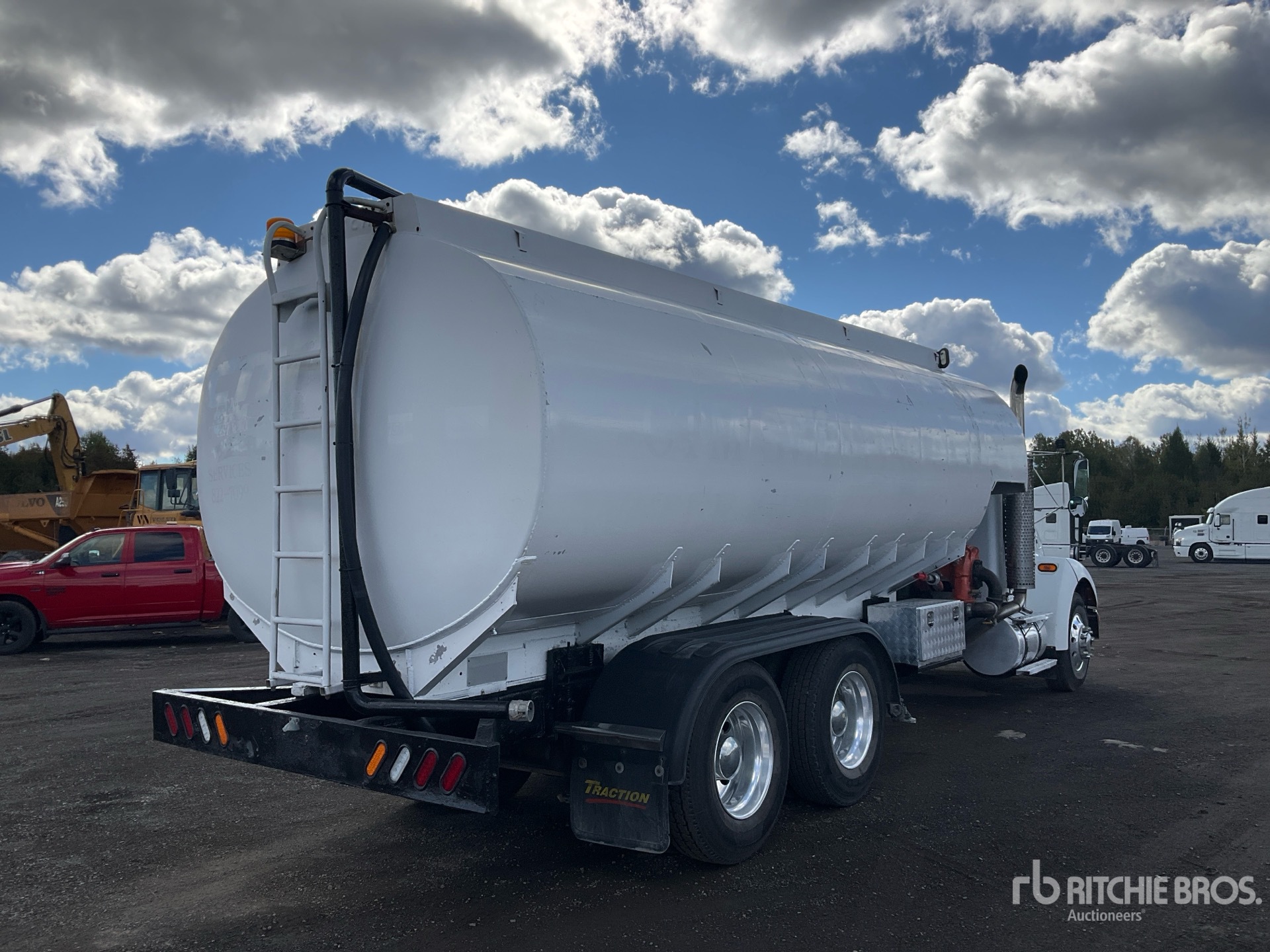 2004 Kenworth T300