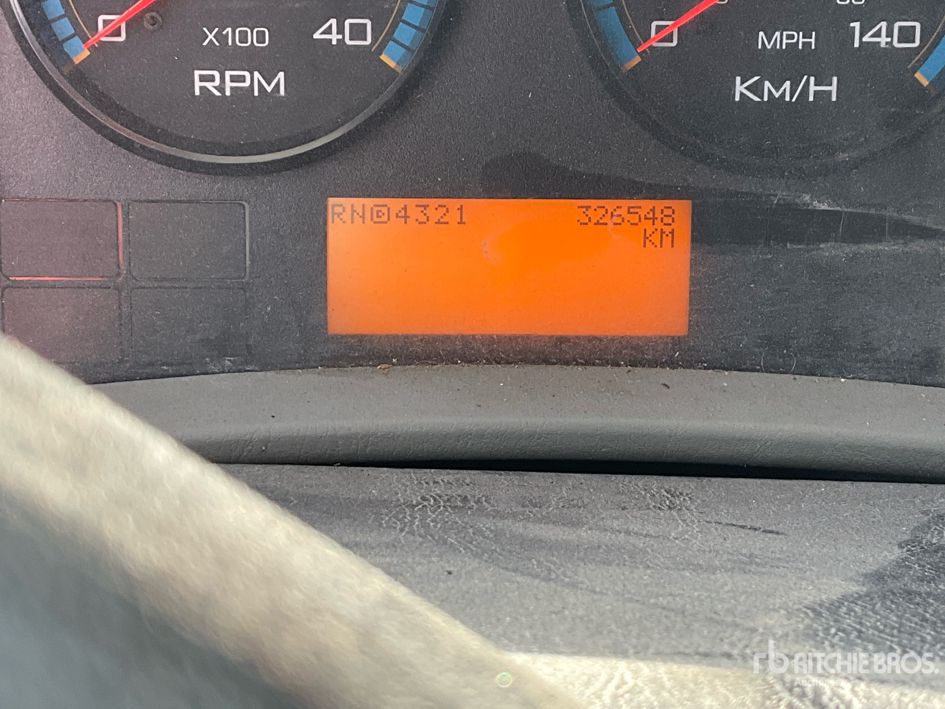 2009 International 4400 SBA