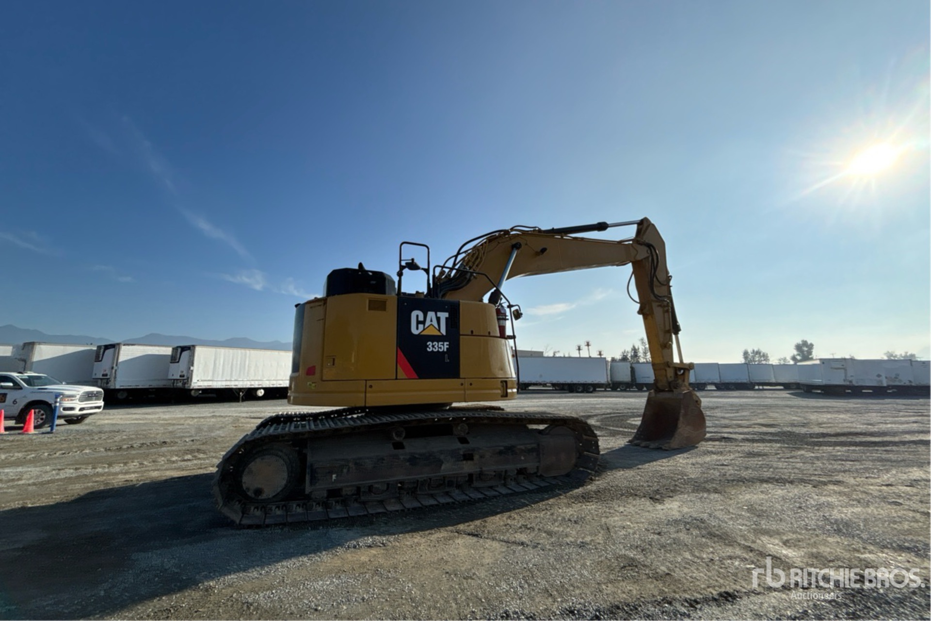 2016 Caterpillar 335F