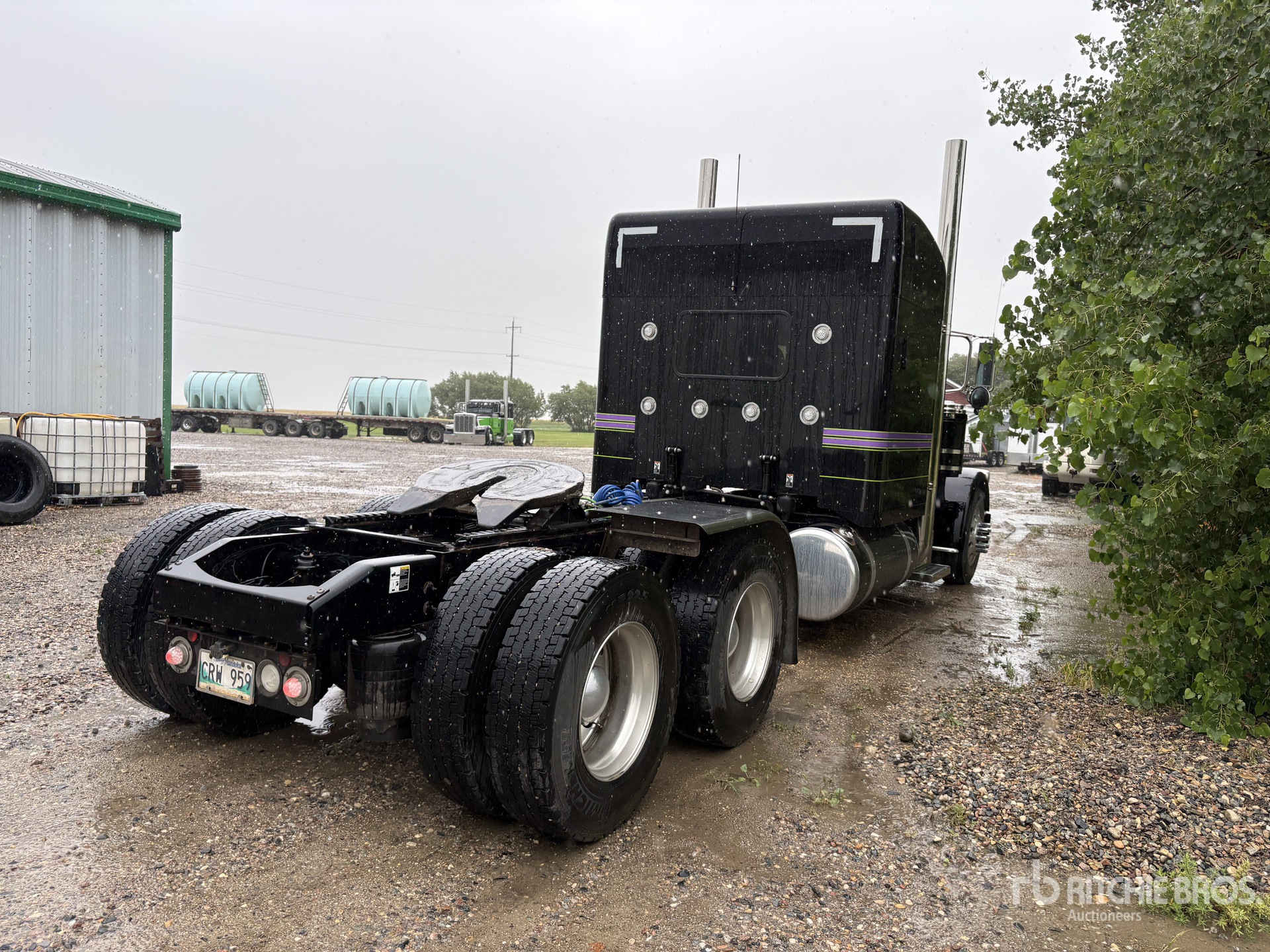 2024 Peterbilt 389