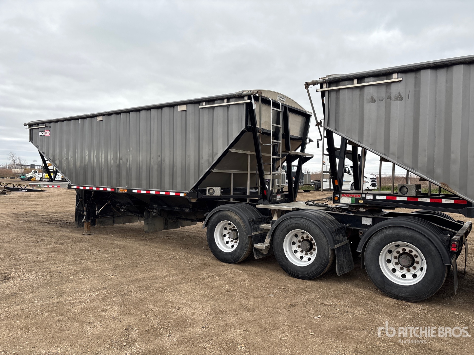 2019 Doepker GB21484-L