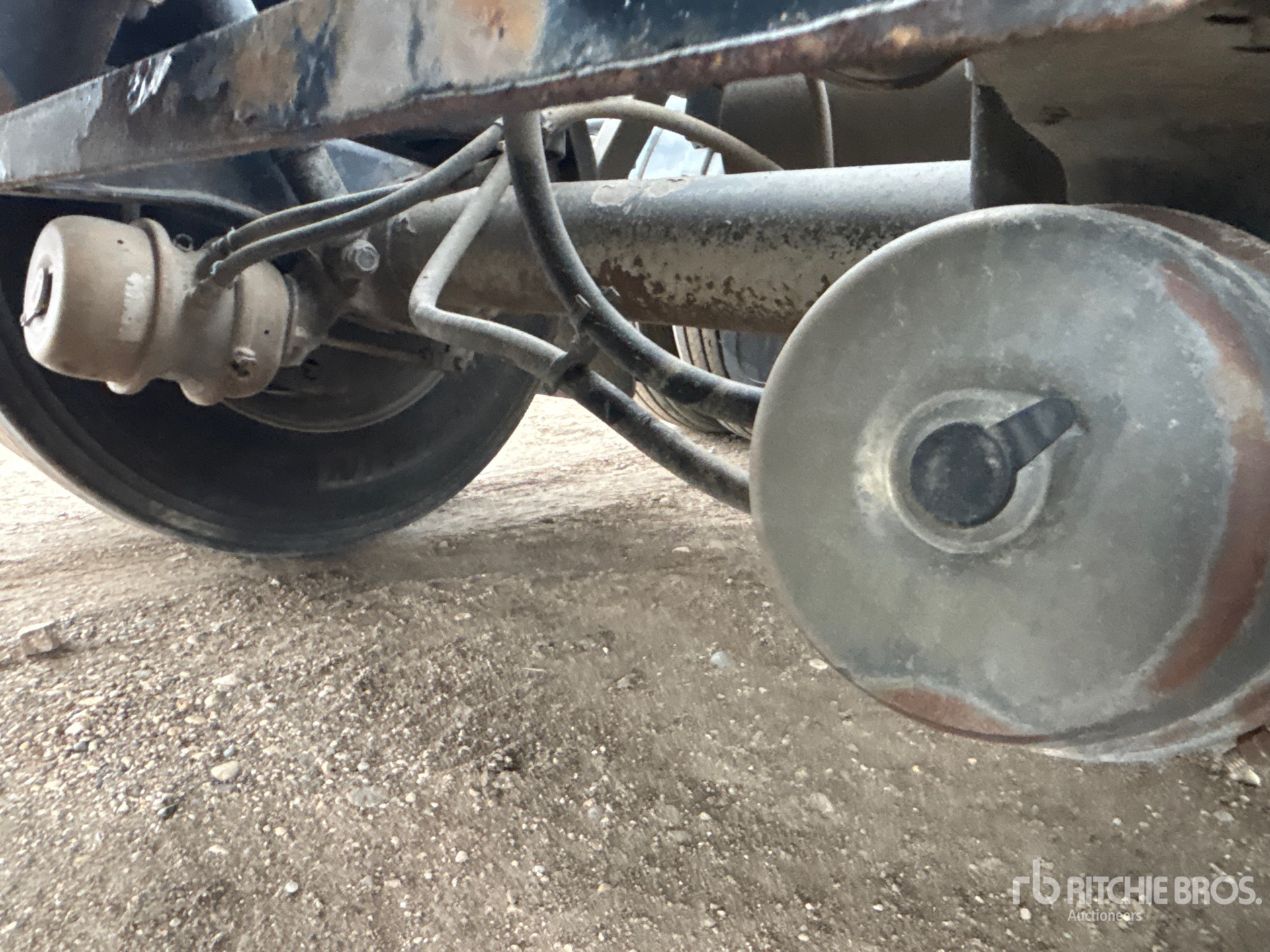 2019 Doepker GB21484-L