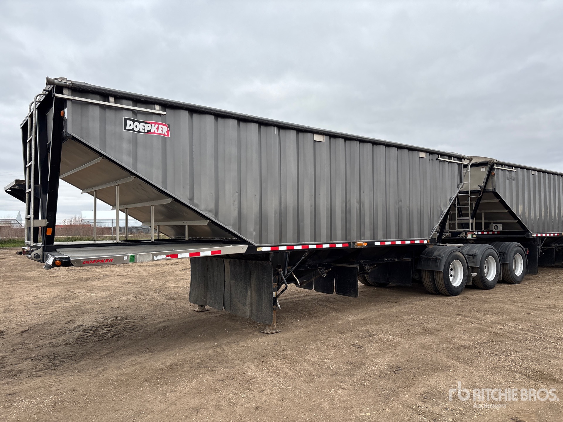 2019 Doepker GB21484-L