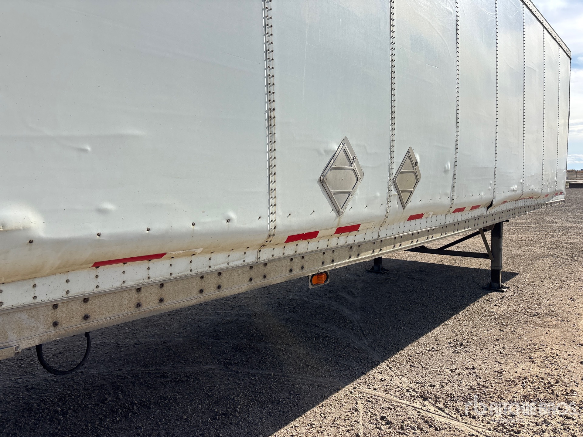 2000 Wabash 53 FT X 102 IN TRI/A