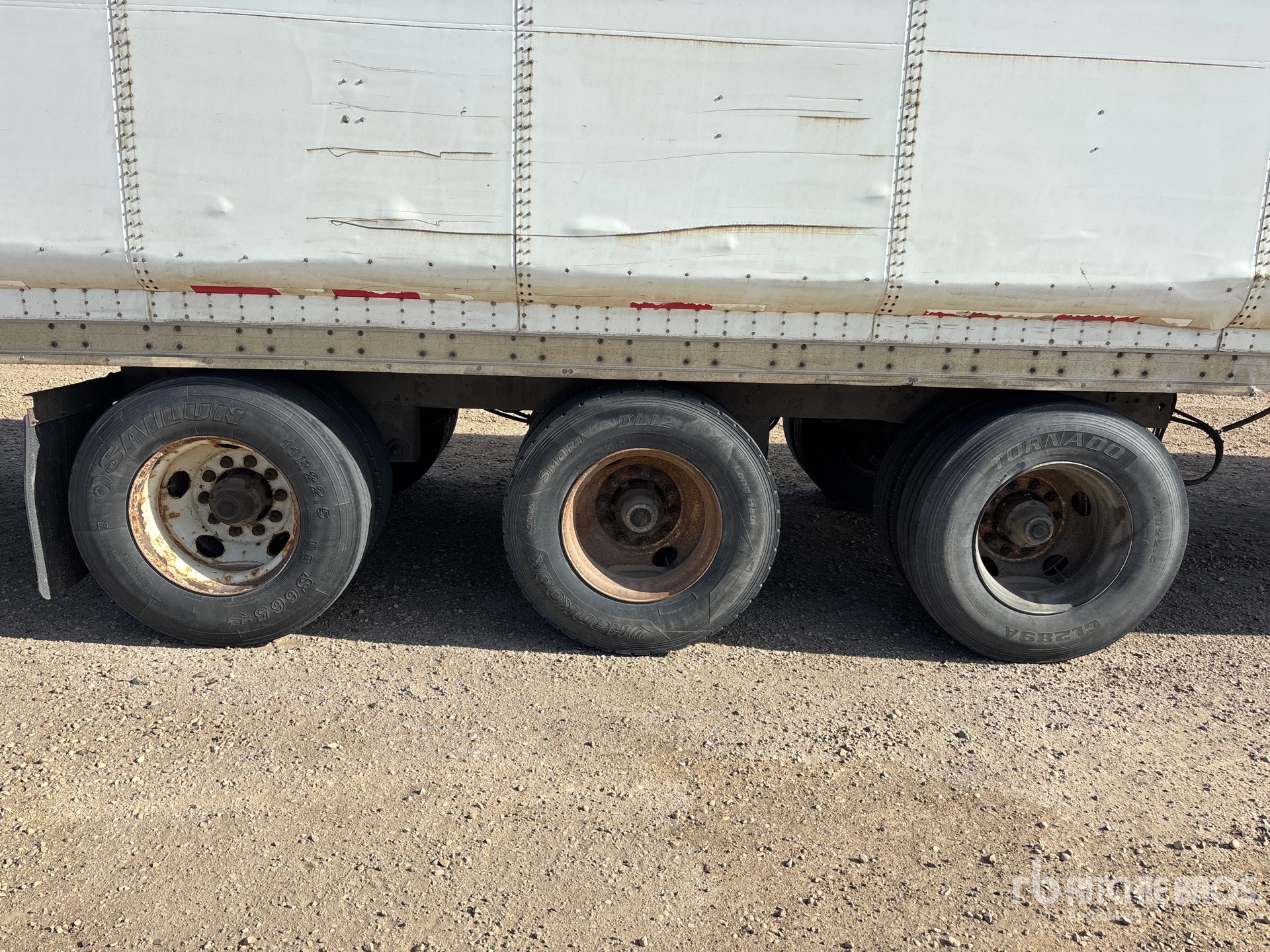 2000 Wabash 53 FT X 102 IN TRI/A