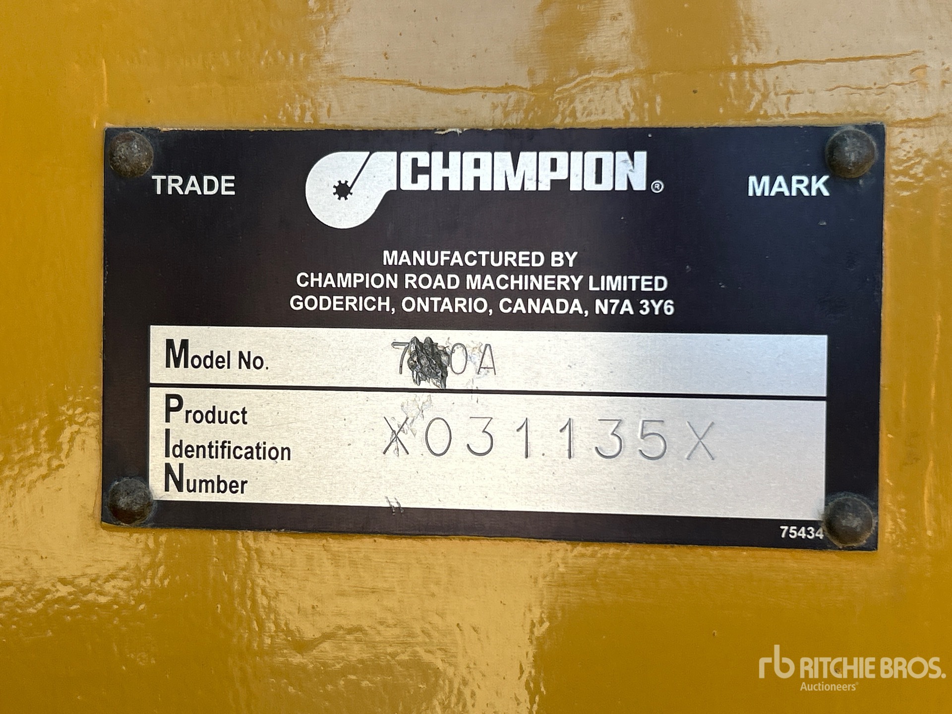 2000 Champion 750A