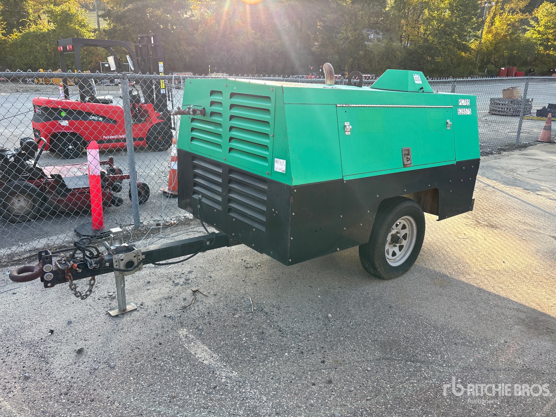 Photo of Sullivan D185