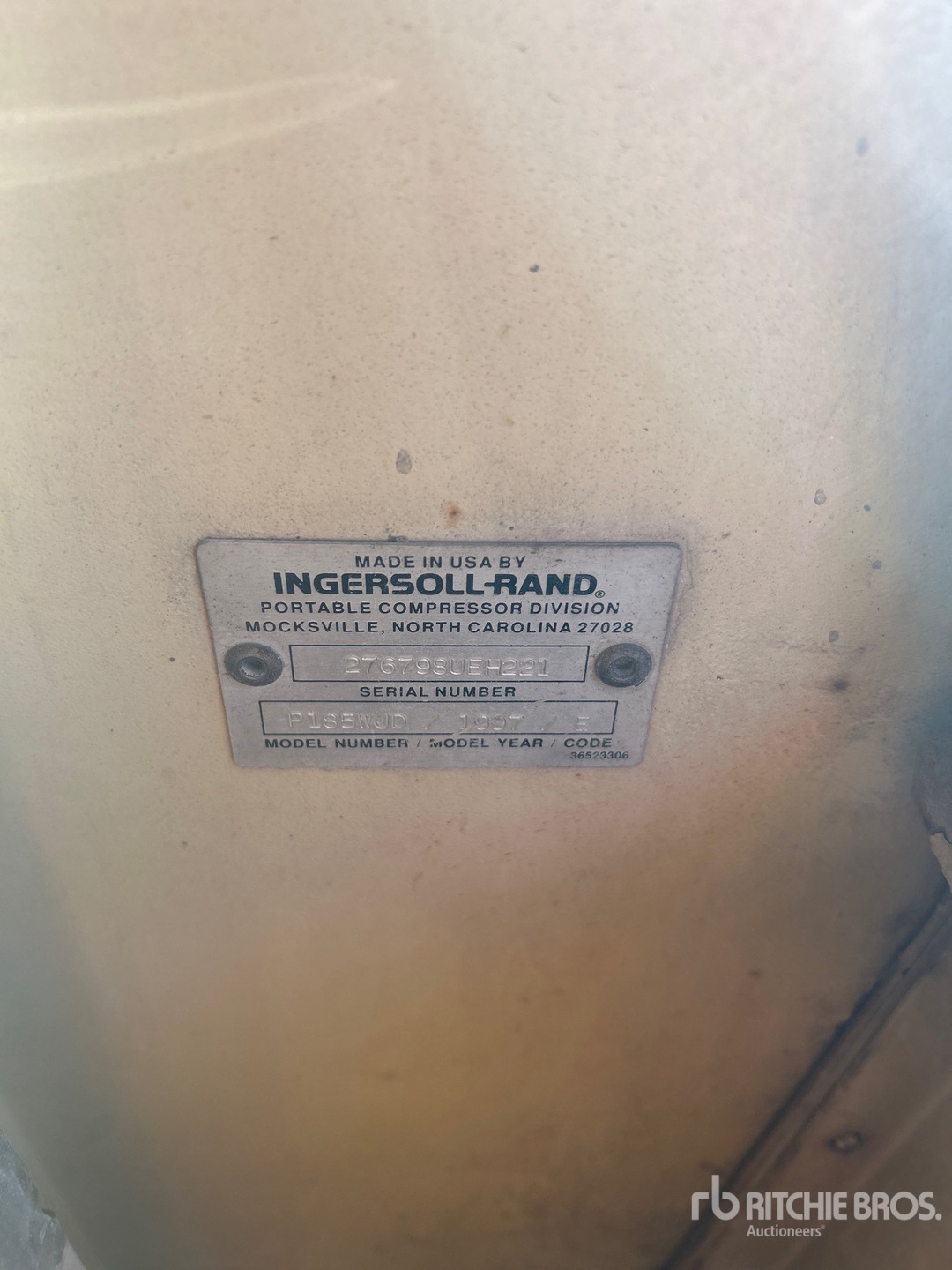1997 Ingersoll Rand P185JD