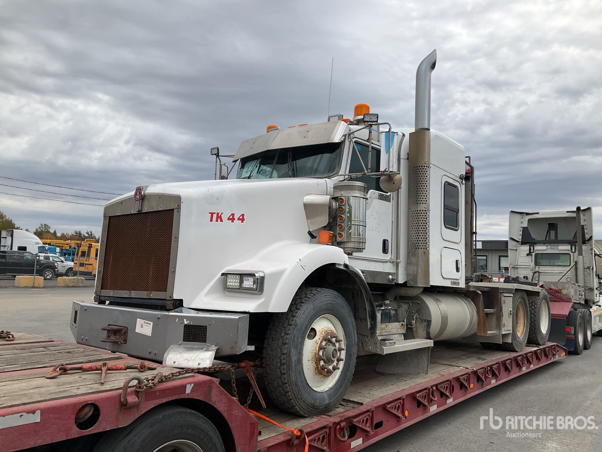 Photo of 2014 Kenworth T800