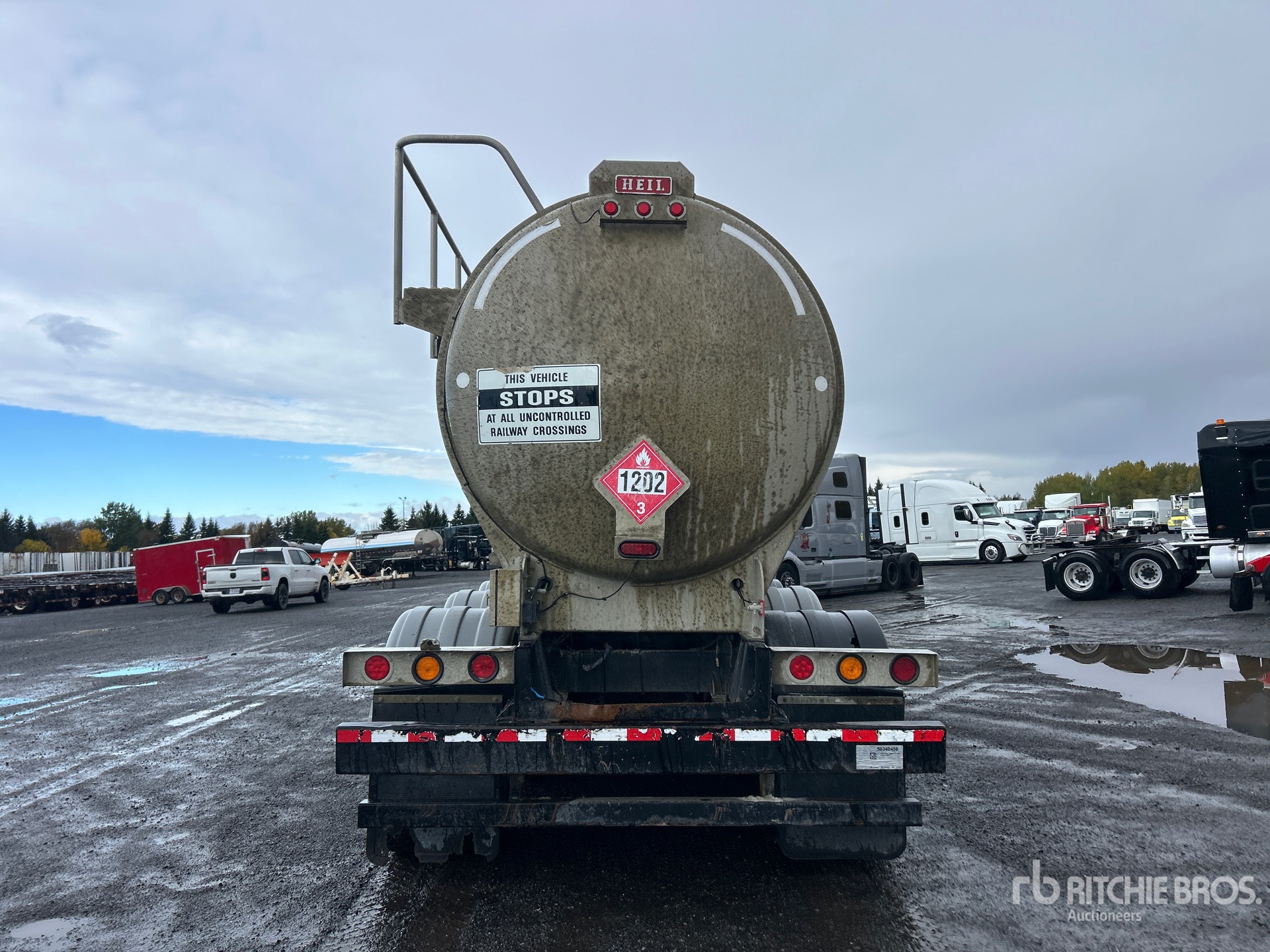 2008 Heil 38000 L Tri/A