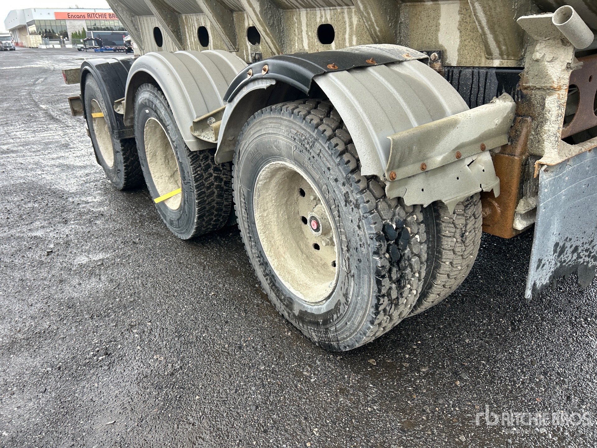 2008 Heil 38000 L Tri/A