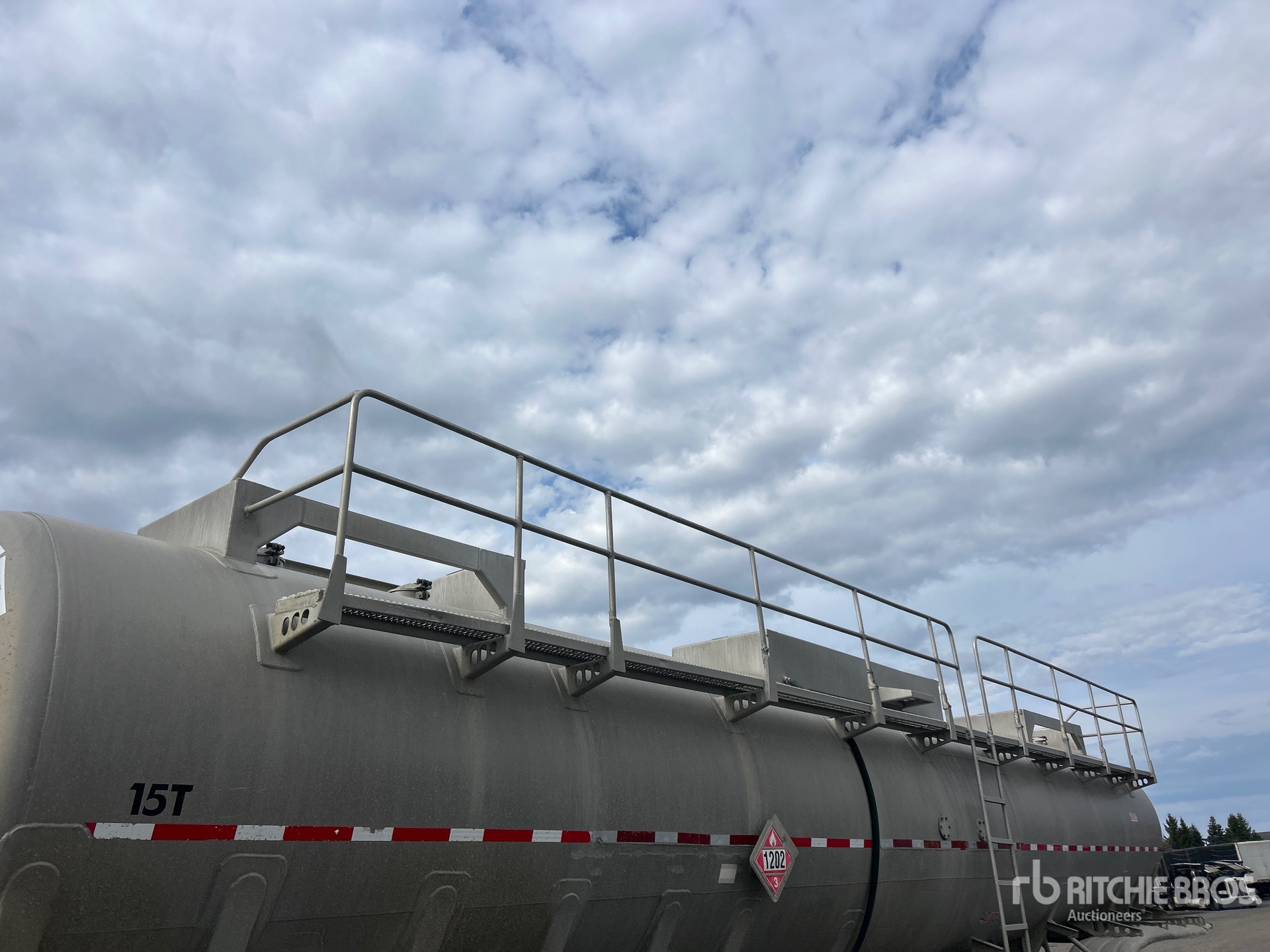 2011 Stephens 42000 L Tri/A