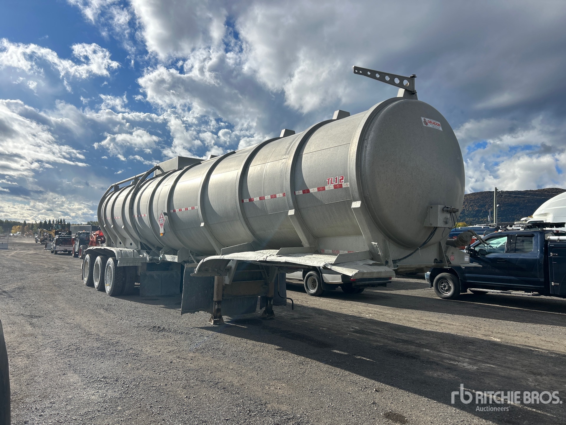 2017 Dragon 42000 L Tri/A