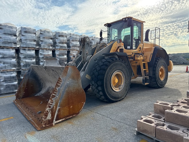 2015 Volvo L180G Wheel Loader (Inoperable)