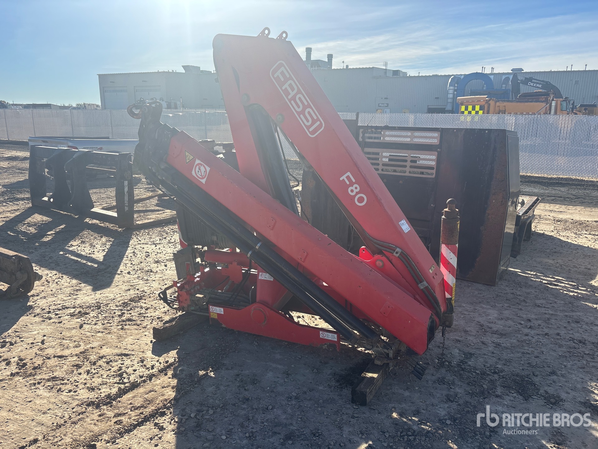  Fassi F80