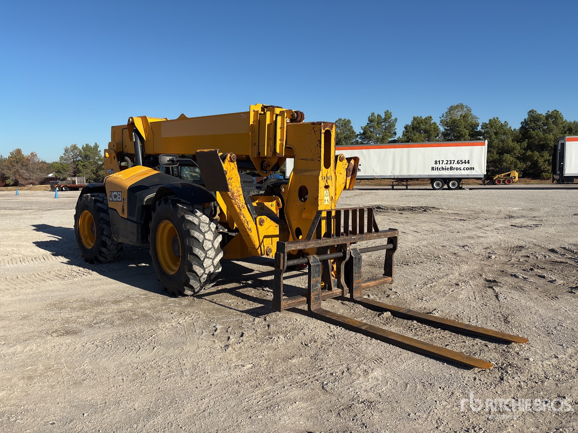 2019 JCB 510-56