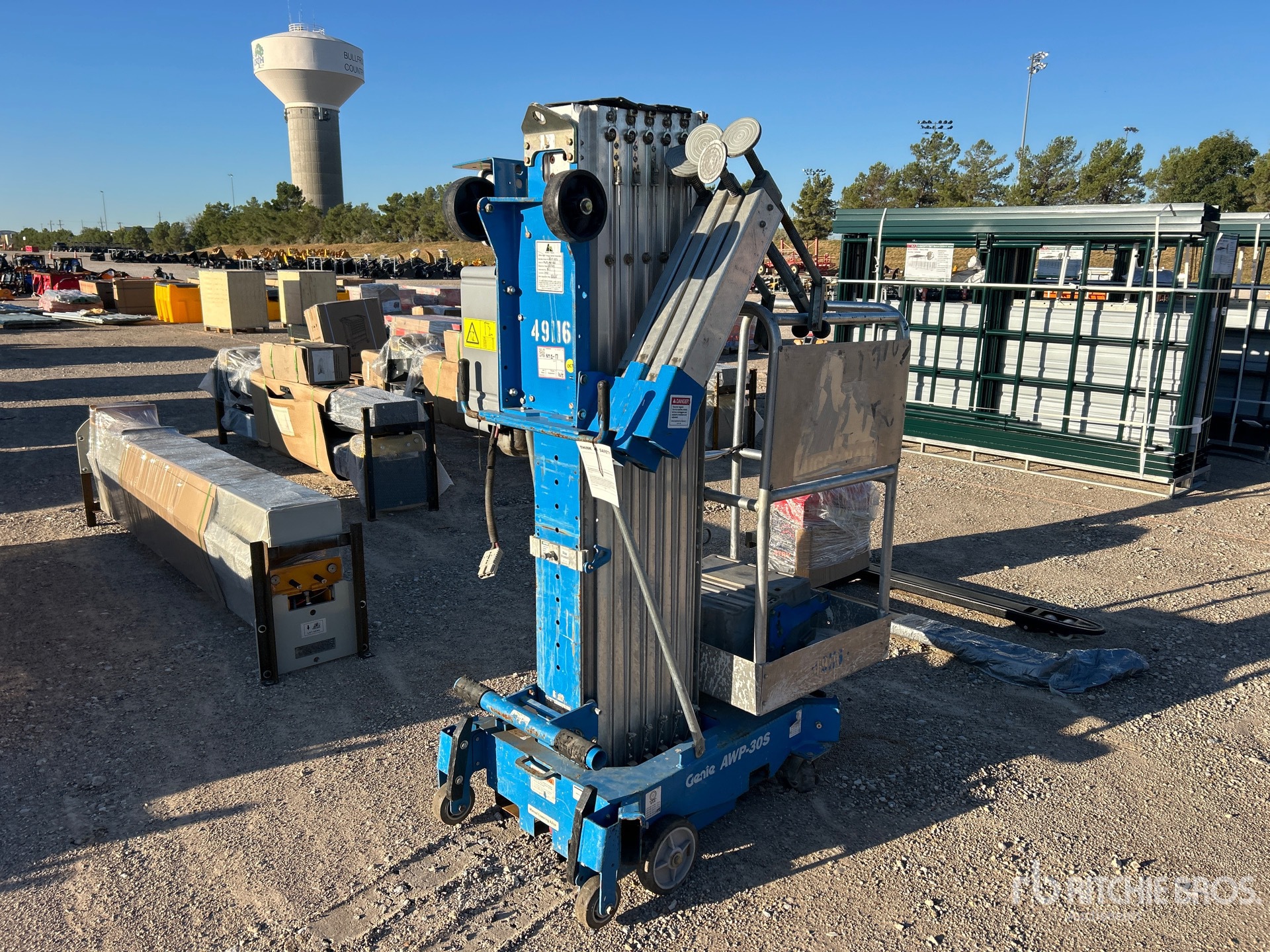 2017 Genie AWP-30S
