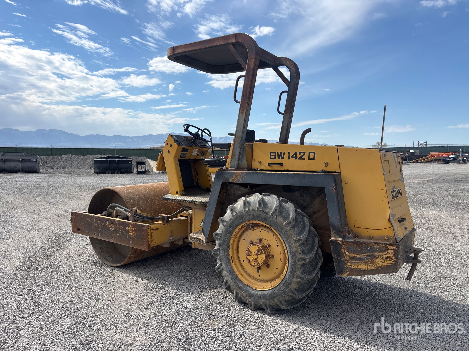 1989 Bomag BW142D