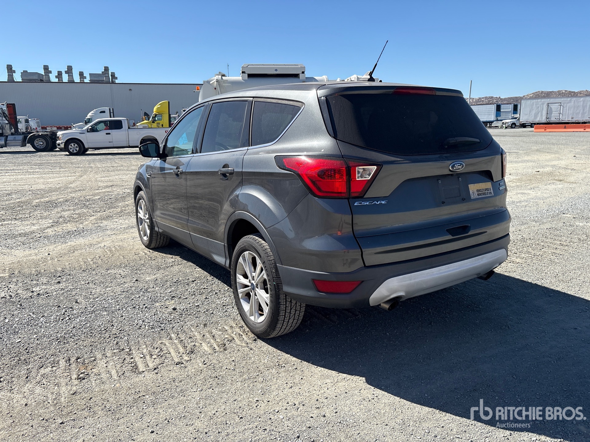 2019 Ford ESCAPE SE