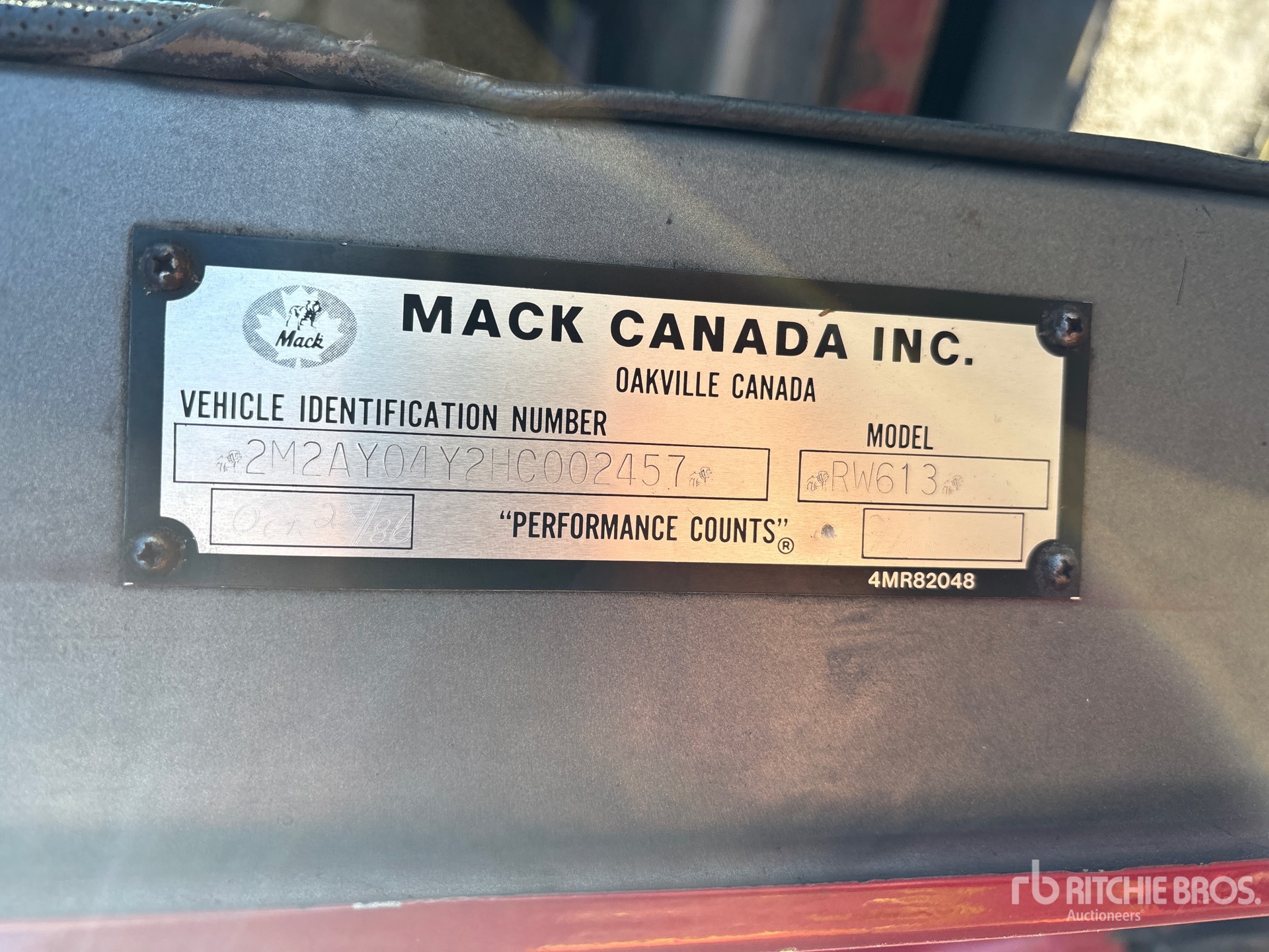1987 Mack RW613