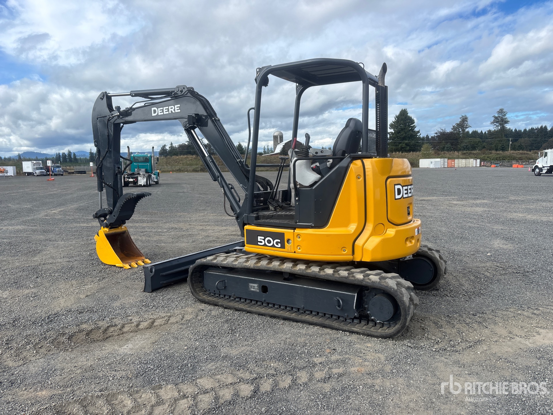 2017 John Deere 50G