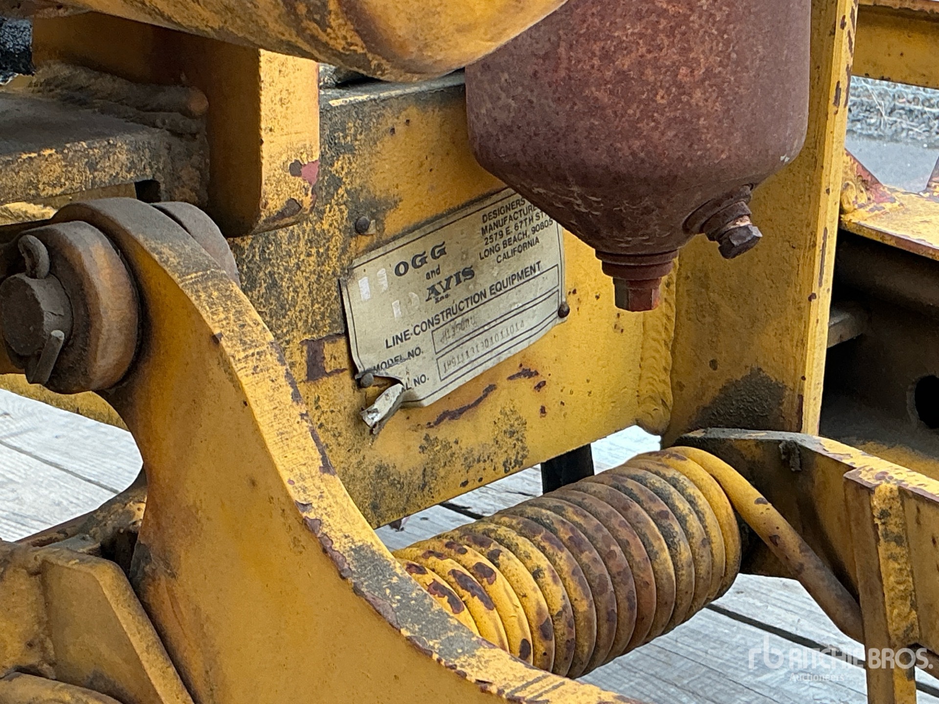 1983 Hogg & Davis H135