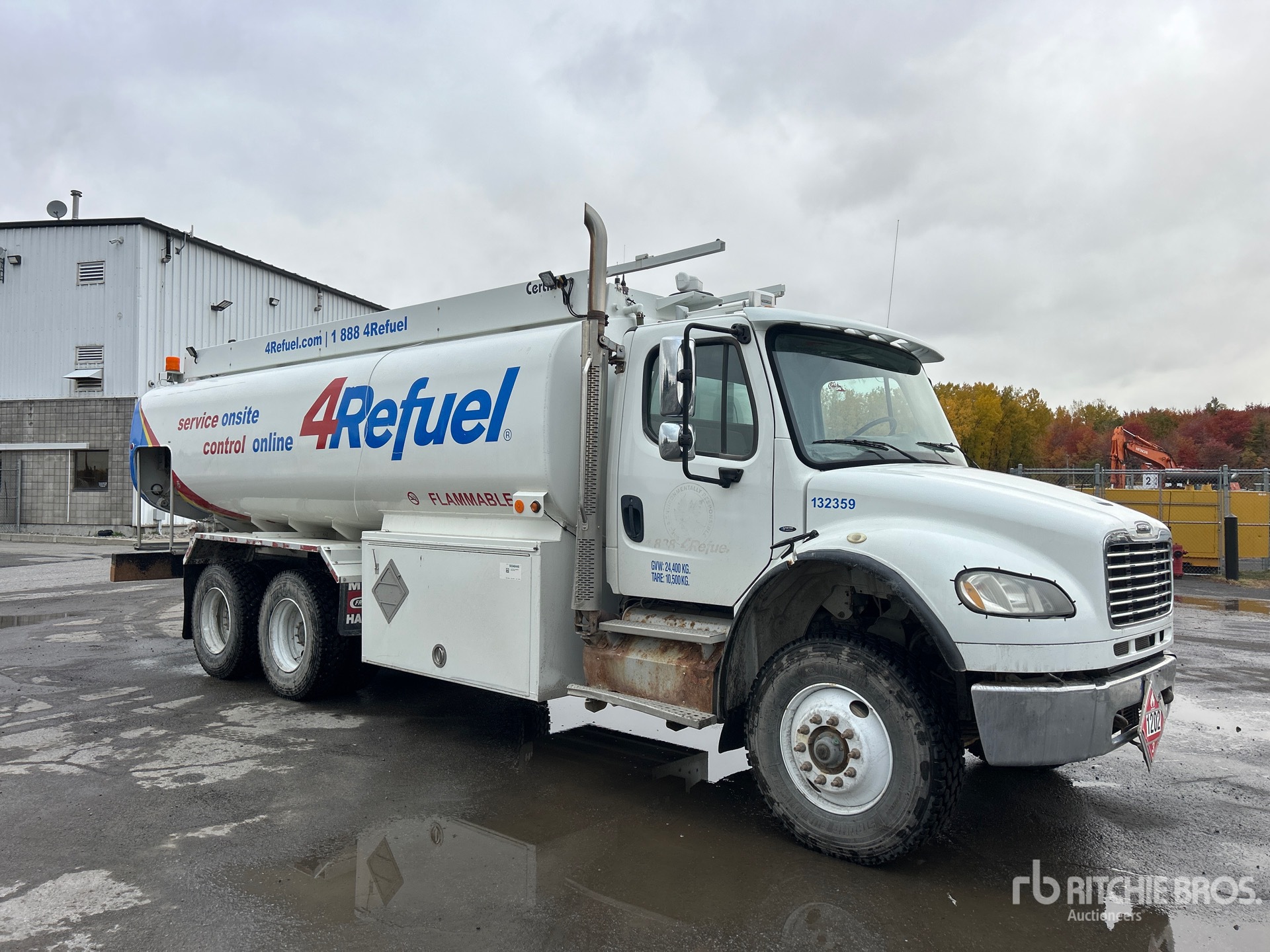 2013 Freightliner M2 106