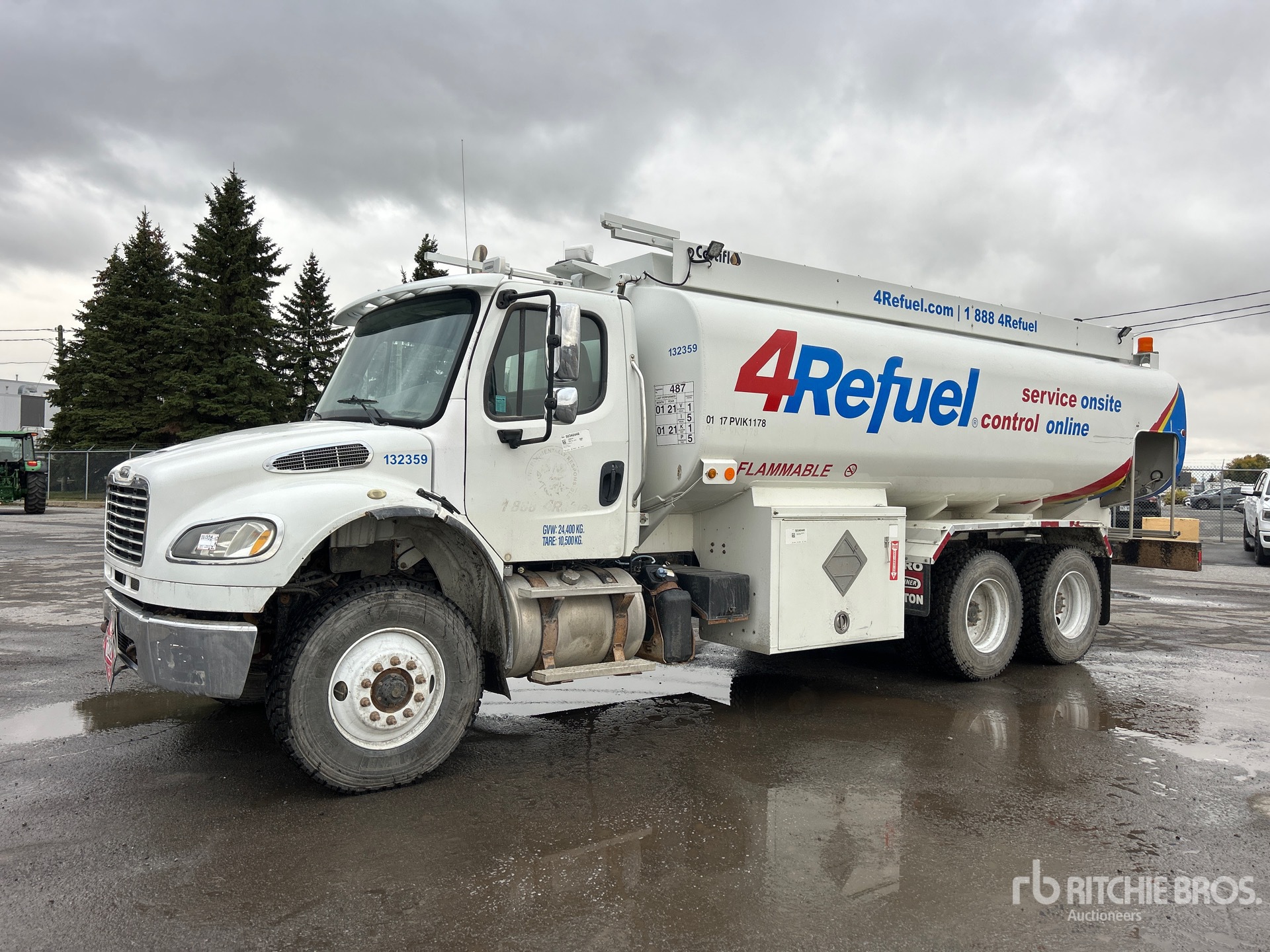 2013 Freightliner M2 106