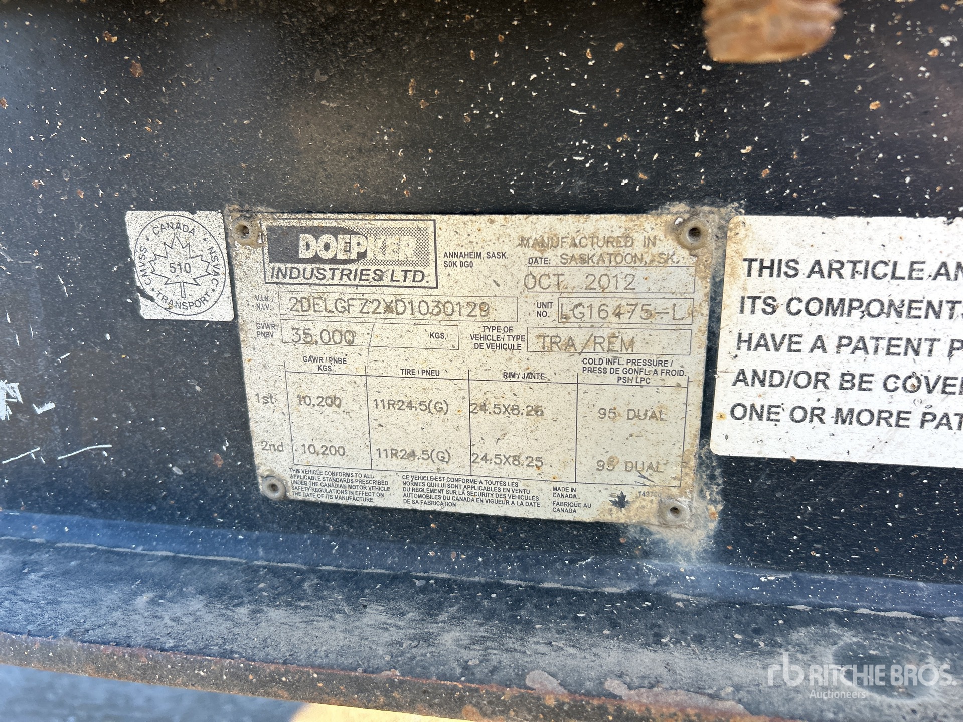 2013 Doepker 40 ft T/A B-Train Lead