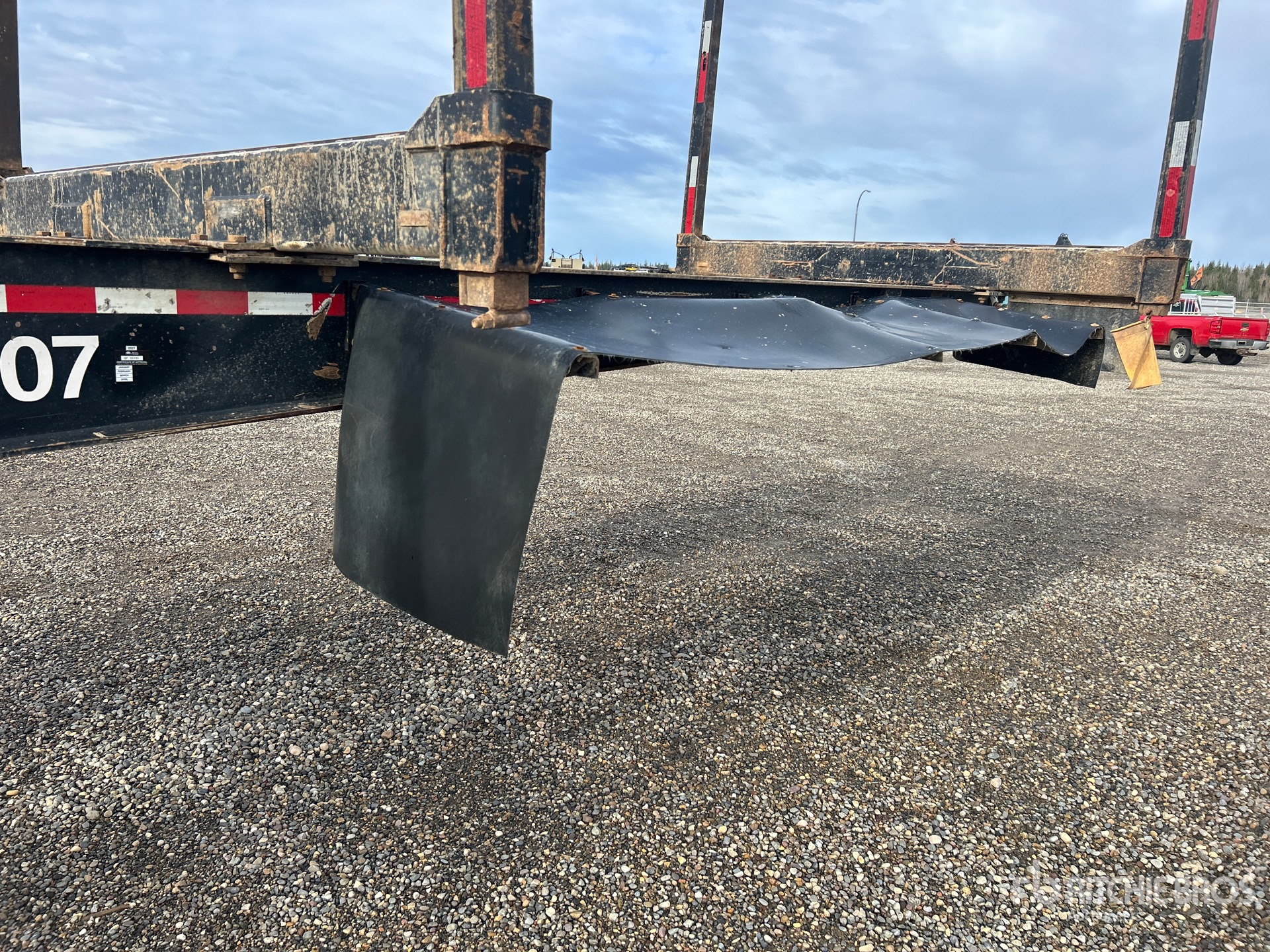 2016 Doepker 51 ft Tri/A Hayrack