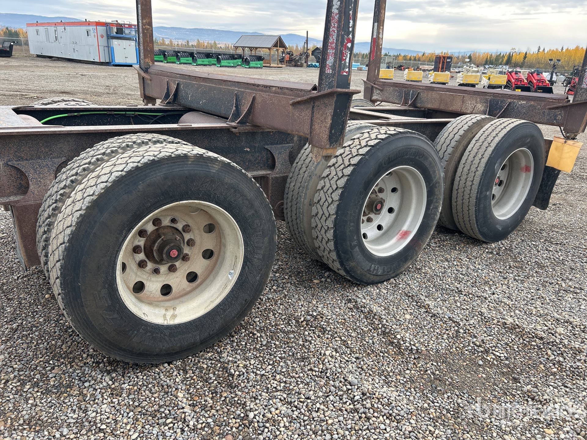 2012 Freflyt 53 ft Tri/A Hayrack