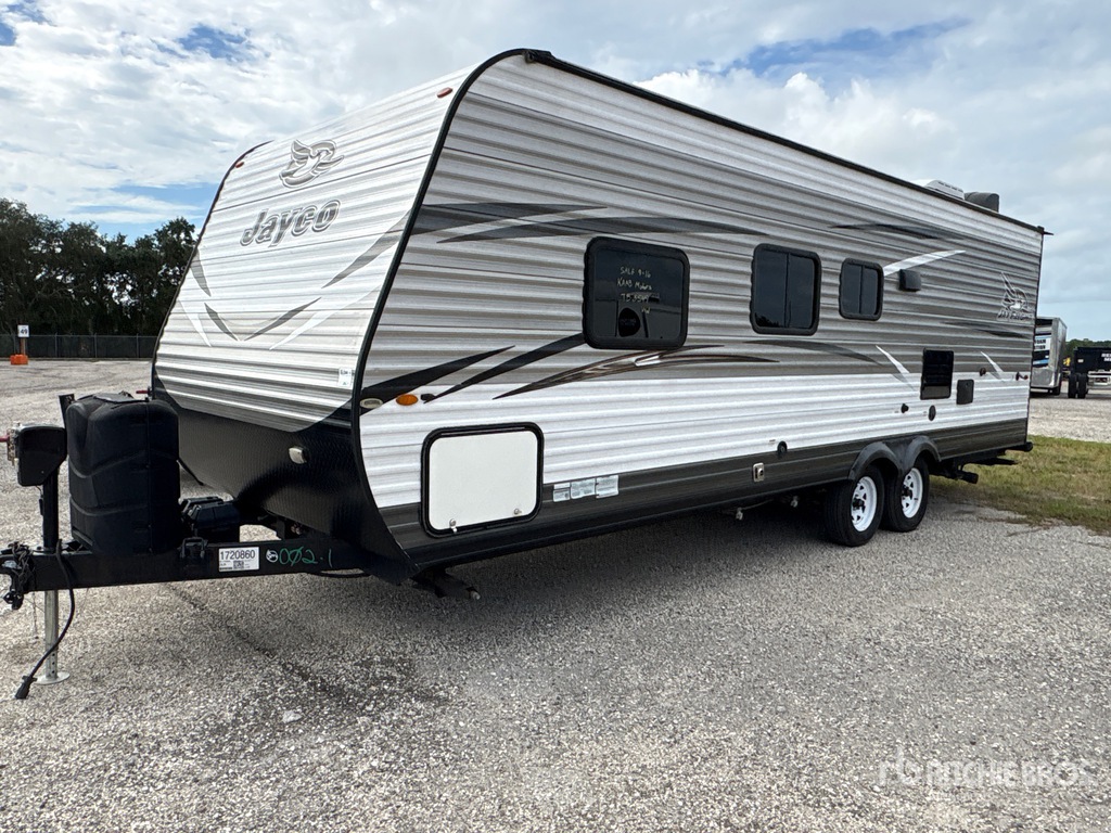 General Appearance with Foto, angolo anteriore sinistro