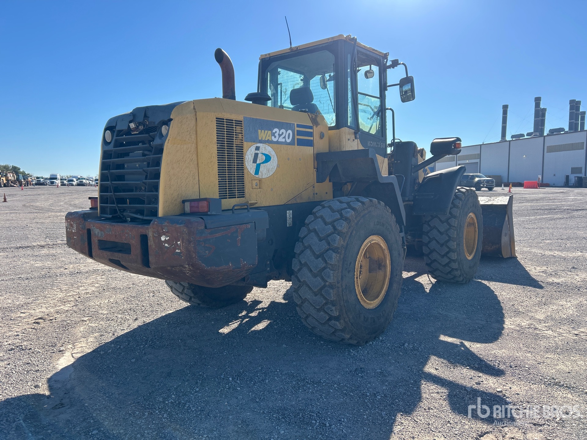 2013 Komatsu WA320-7