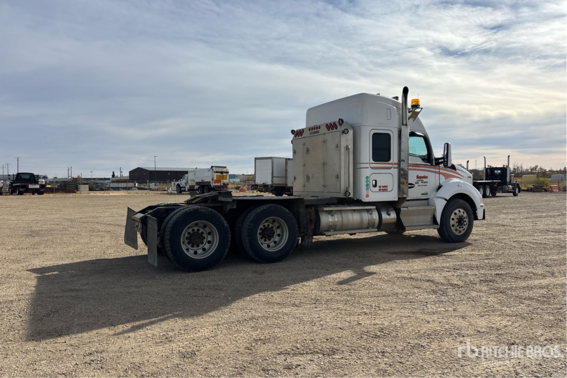 2015 Kenworth T880