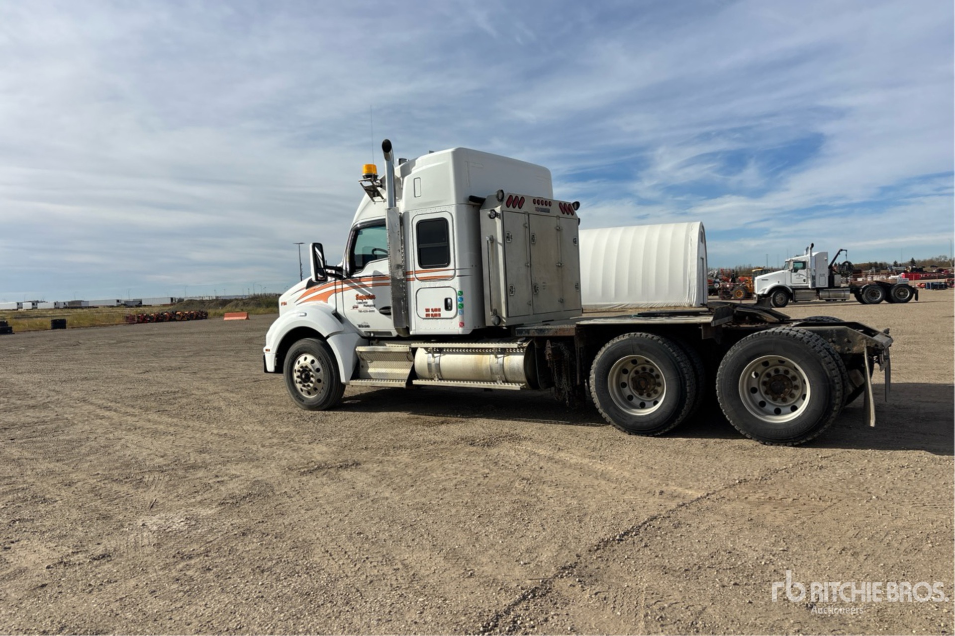 2015 Kenworth T880