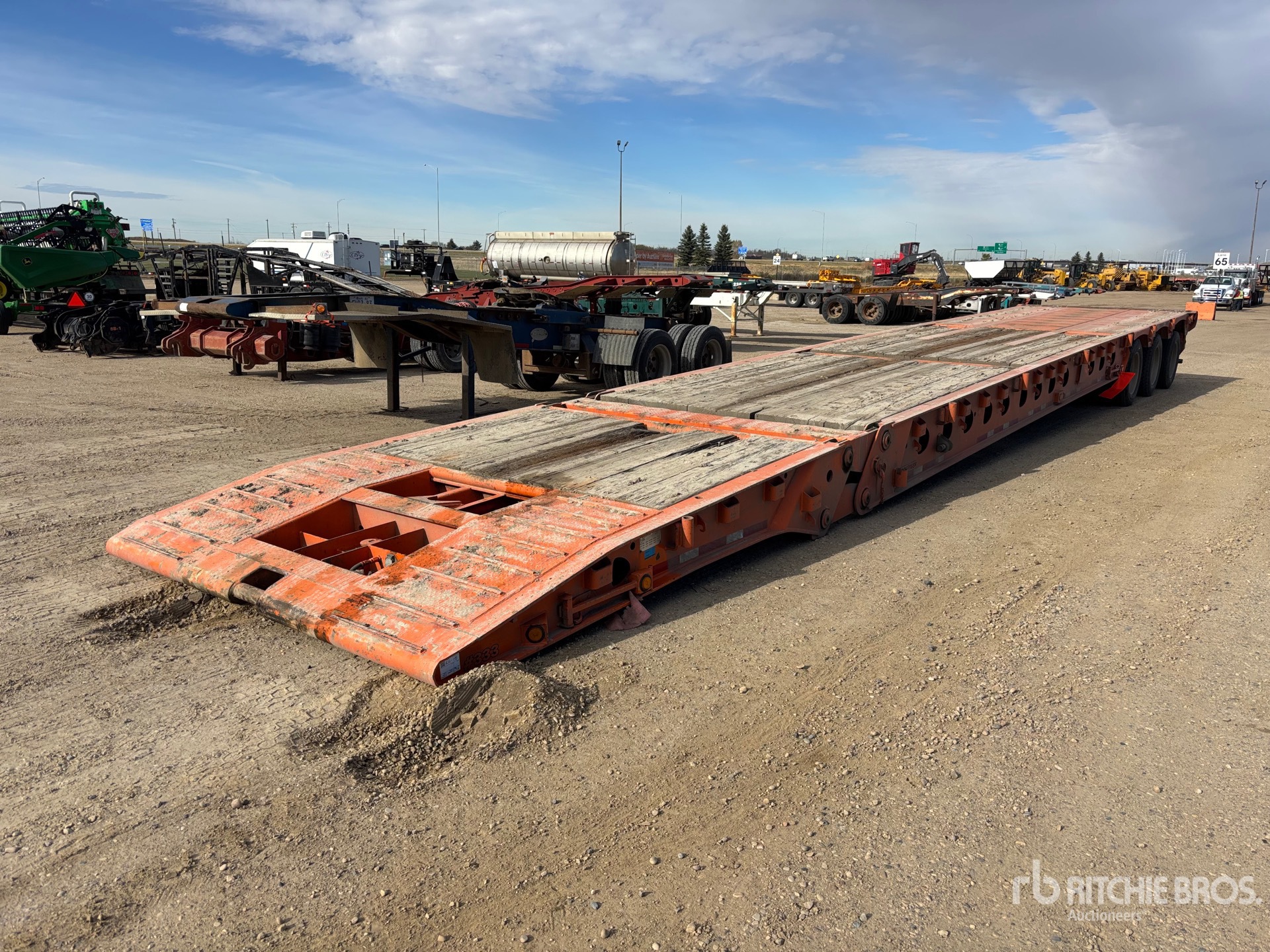 Photo of 2017 Doepker 45 ton 55 ft Tri/A