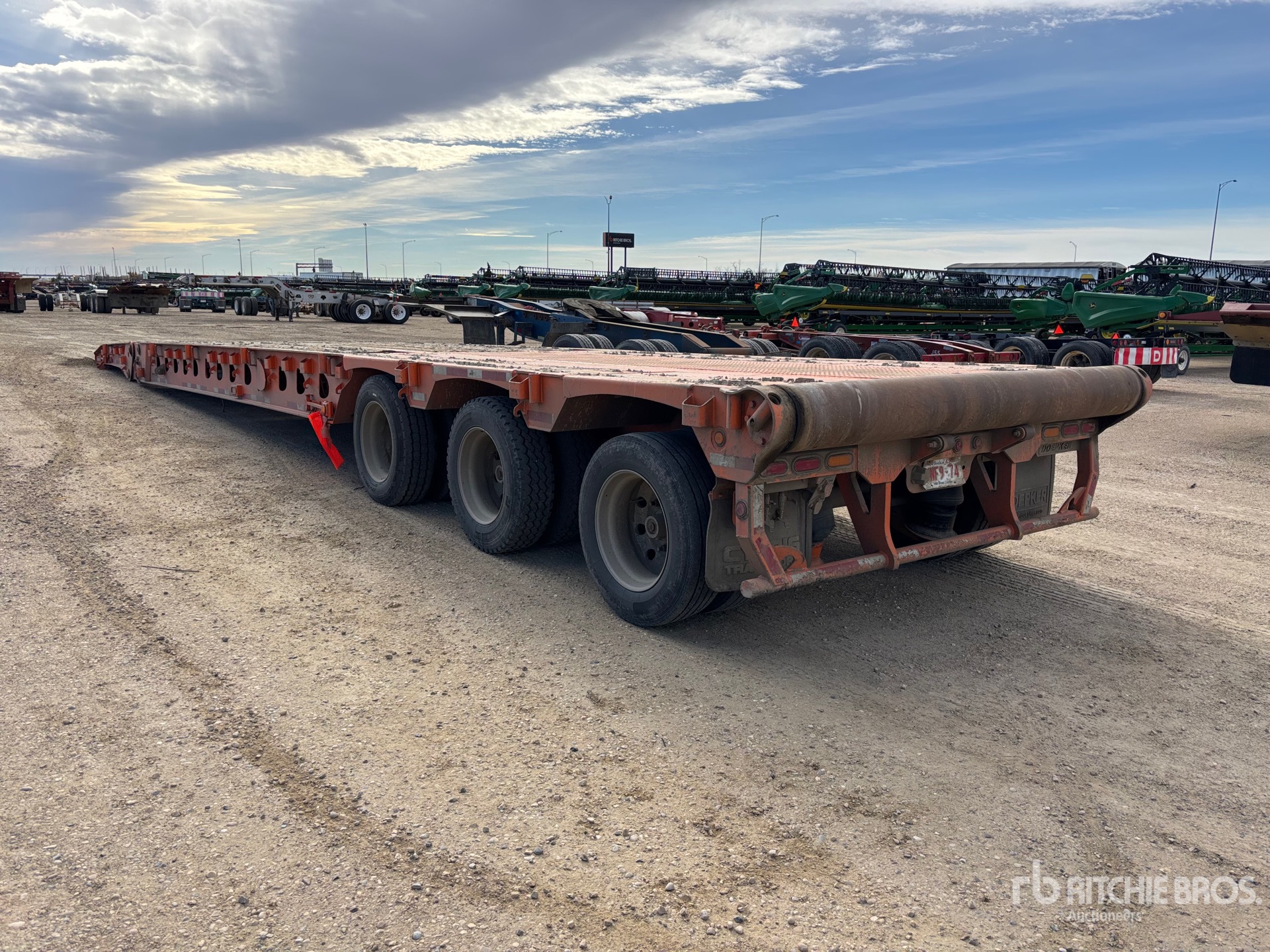 2017 Doepker 45 TON 55 FT TRI/A